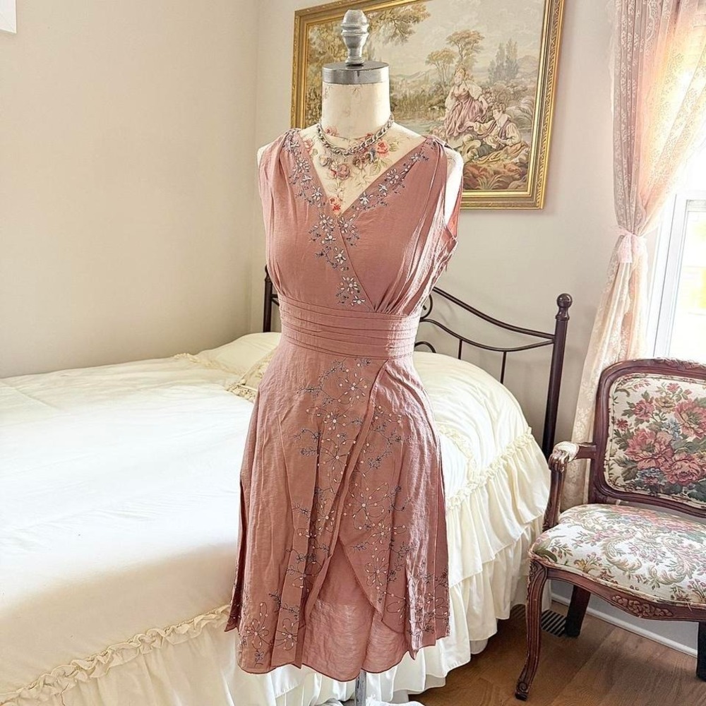 Y2K pink embroidered dress Young Essence size medium - Picture 2 of 6